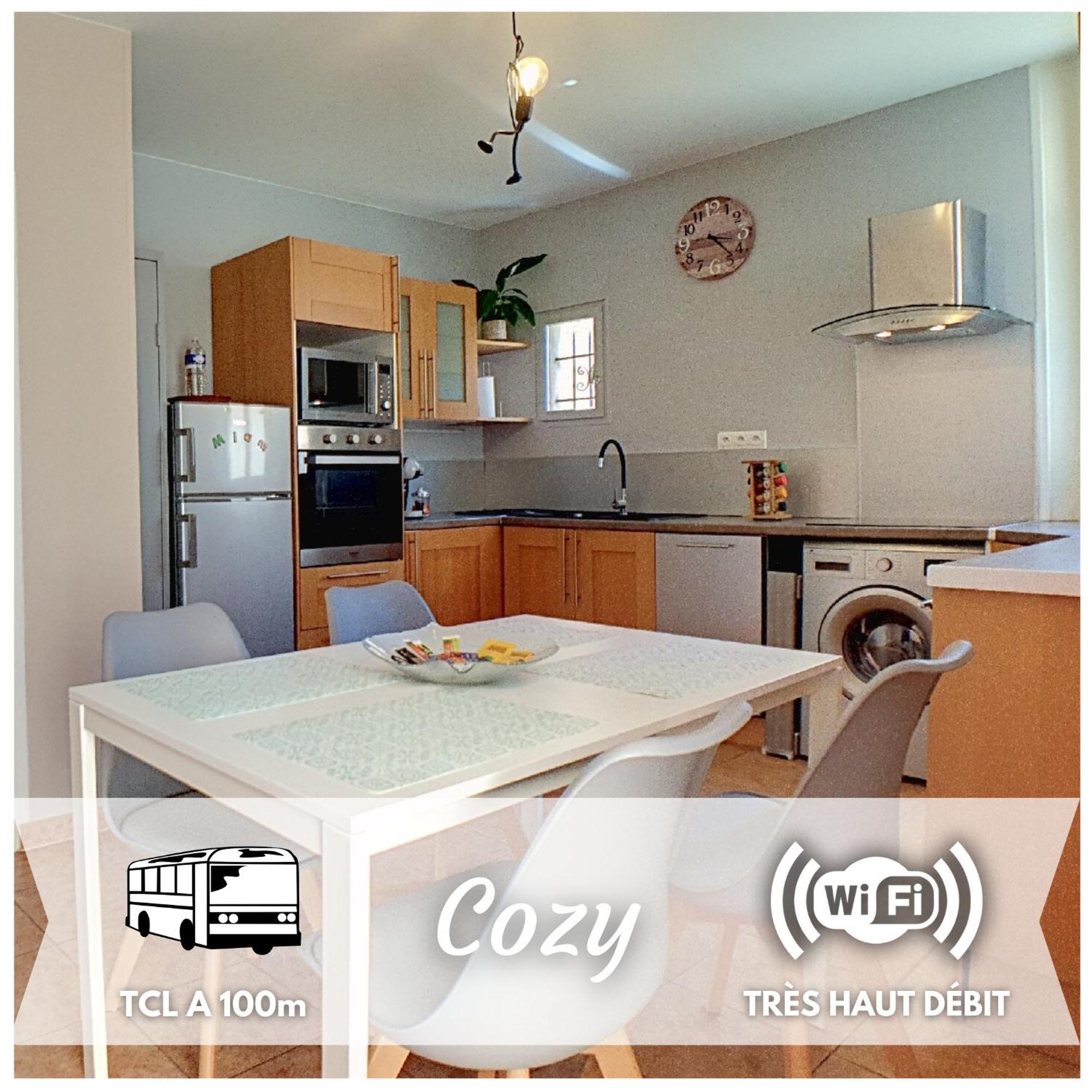 Pierre-Bénite Stop Chez M Cozy # Qualite # Confort # Simplicite מראה חיצוני תמונה